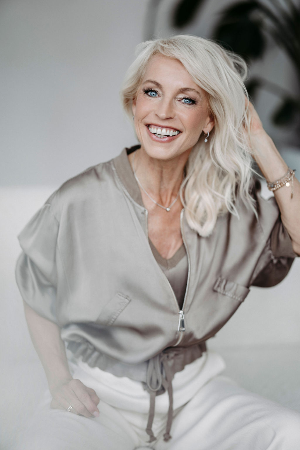 Anja Hellmann lachend – Programm Schlank in den Wechseljahren, Hormonbalance und Stoffwechsel ab 40